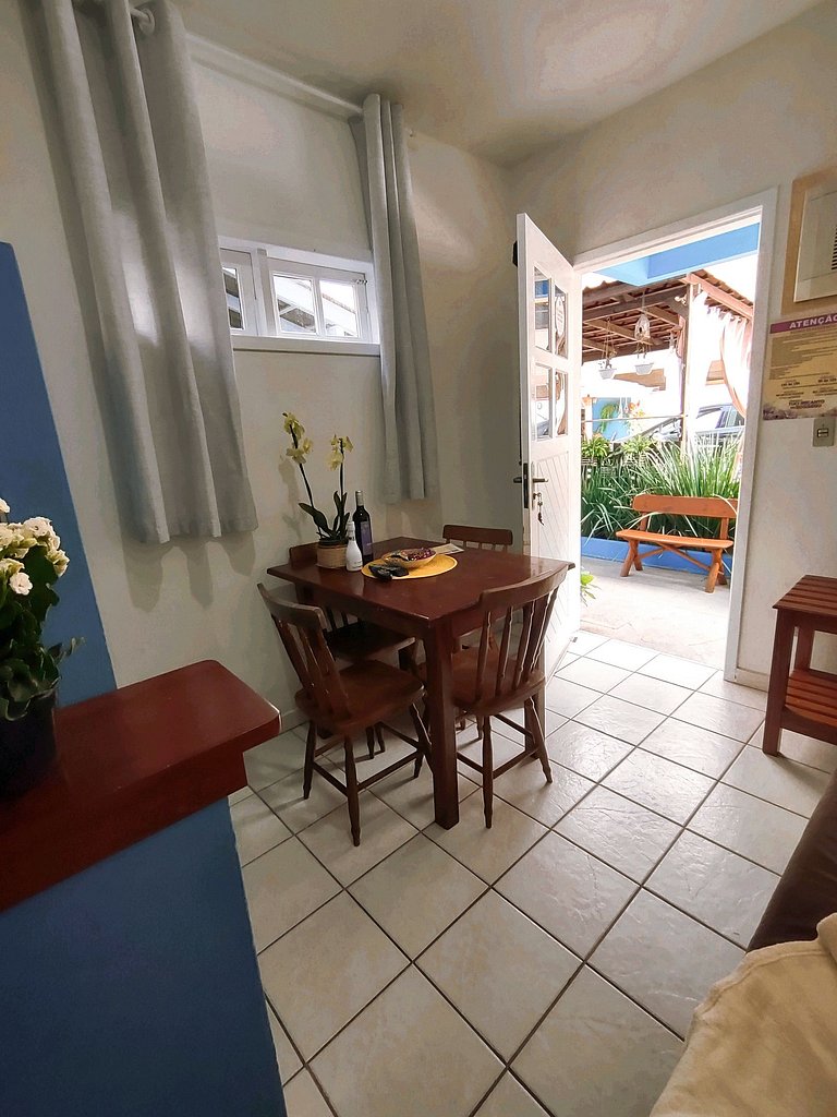 Pedacinho do Mar na Praia de Bombas - Loft 05