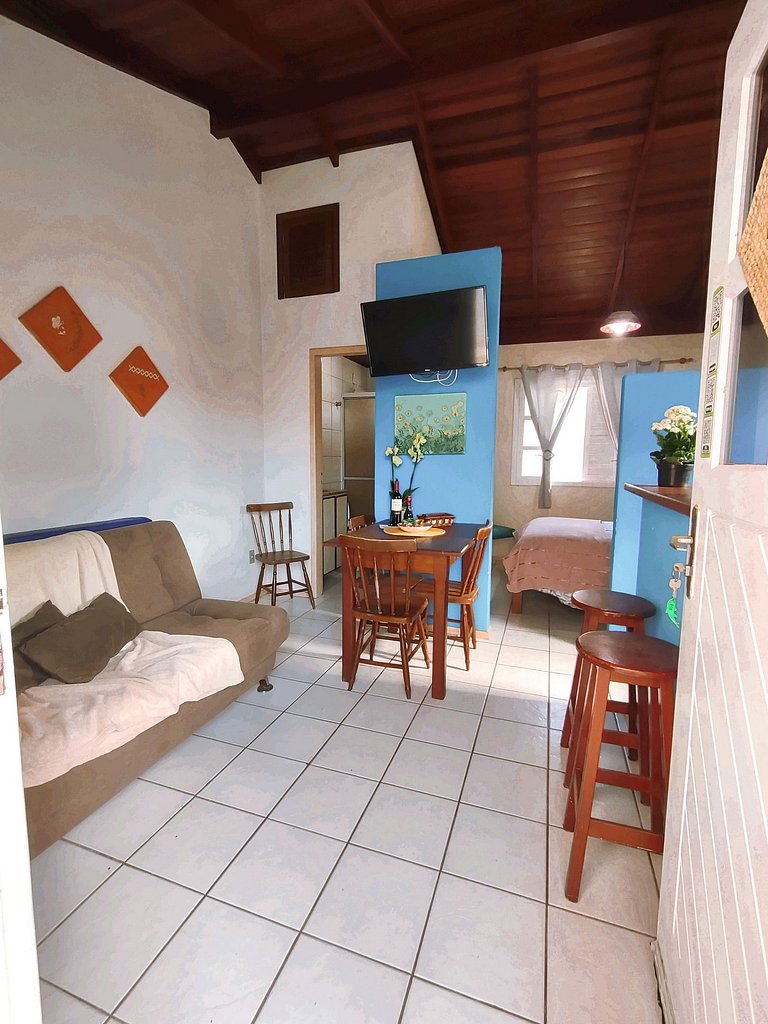 Pedacinho do Mar na Praia de Bombas - Loft 08