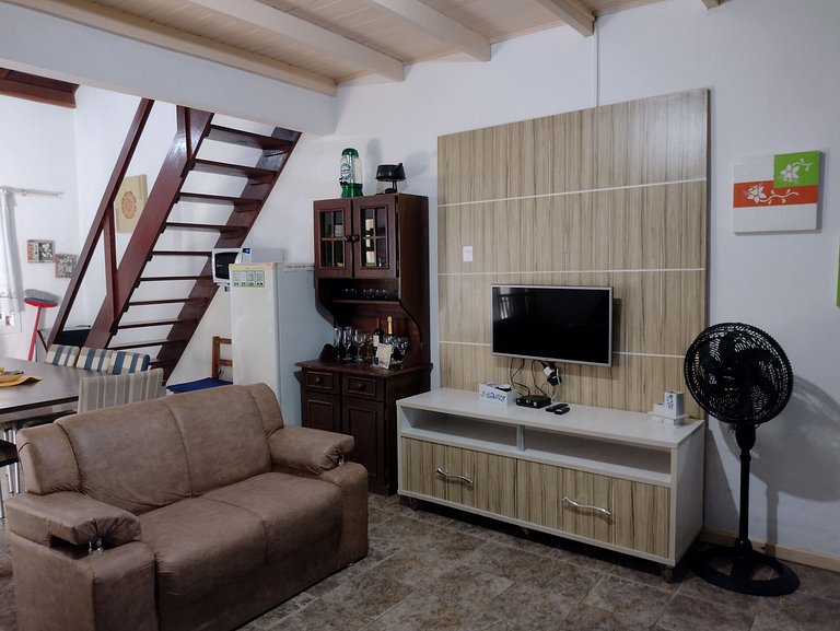 Cantinho do Mar na Praia de Bombas - Estúdio 04 Com Mezanino