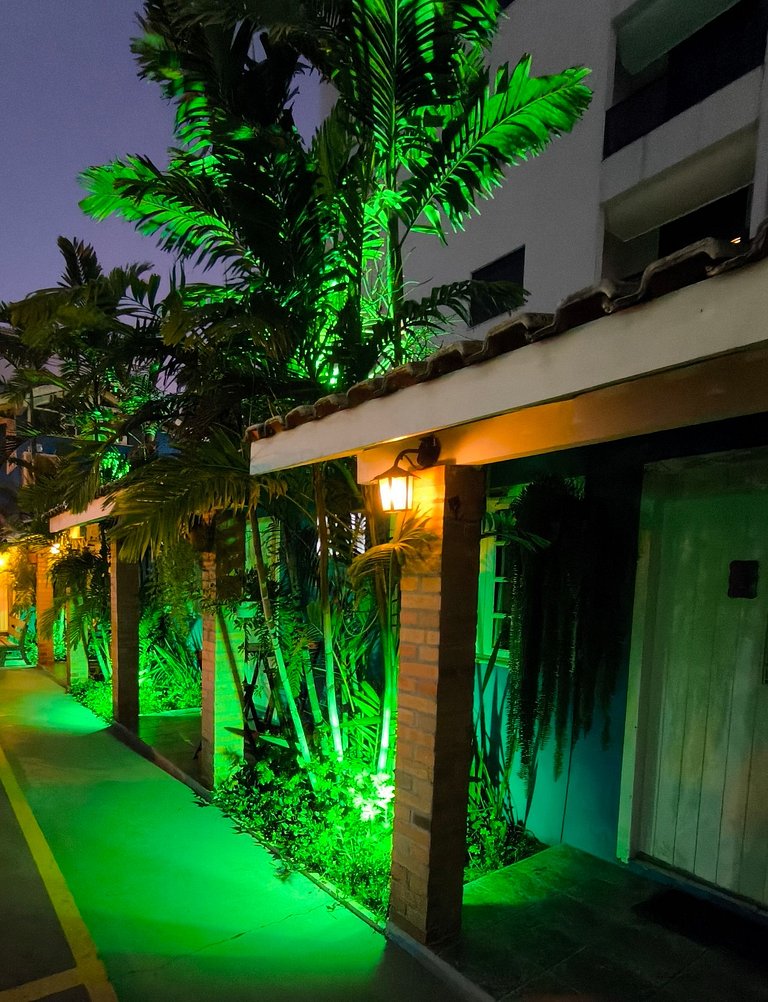 Delicinha do Mar na Praia de Bombas - Loft 01