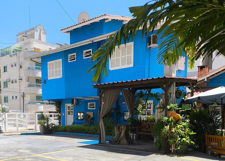 Delicinha do Mar na Praia de Bombas - Loft 01