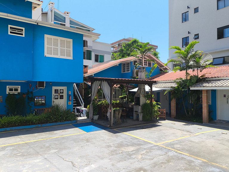 Pedacinho do Mar na Praia de Bombas - Loft 06