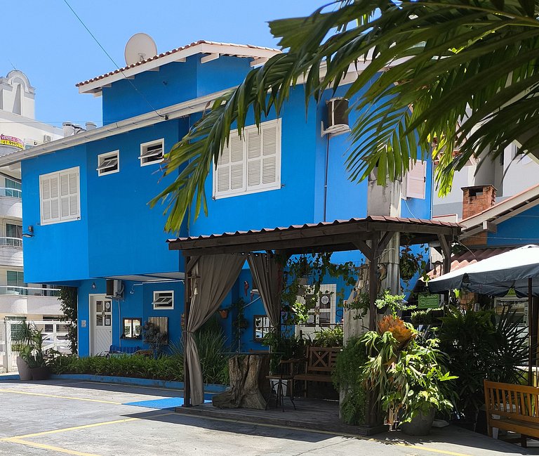 Delicinha do Mar na Praia de Bombas - Loft 01