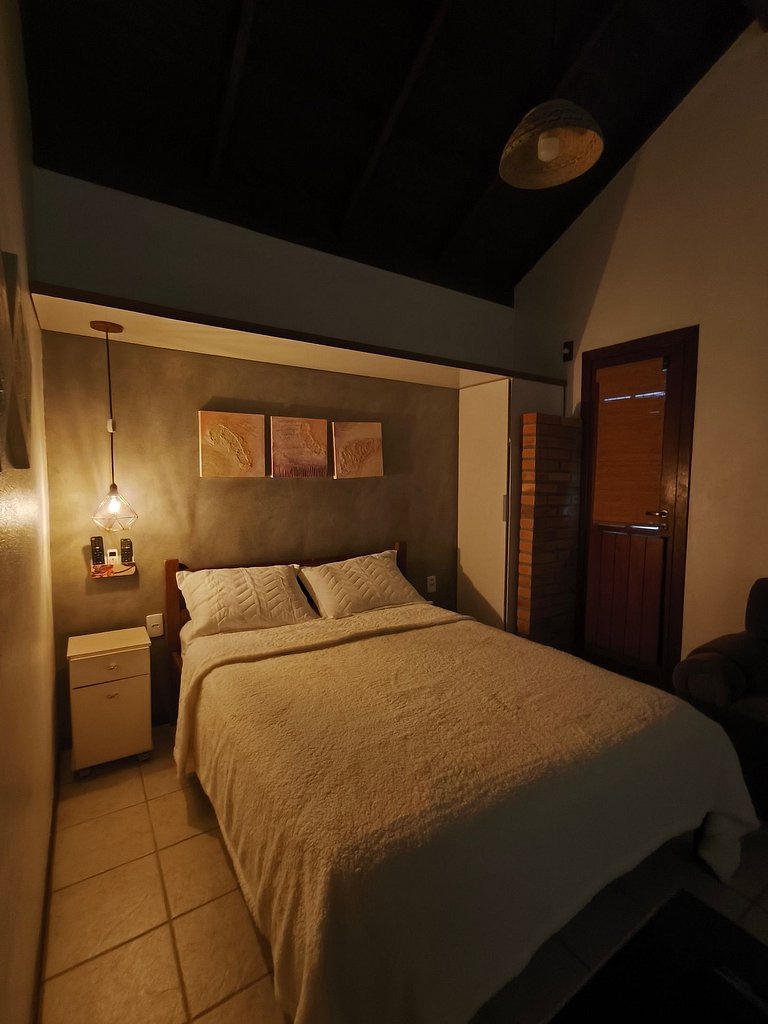 Delicinha do Mar na Praia de Bombas - Loft 01