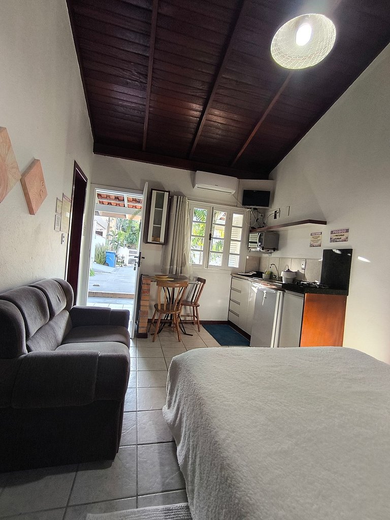Delicinha da Praia de Bombas - Loft 01