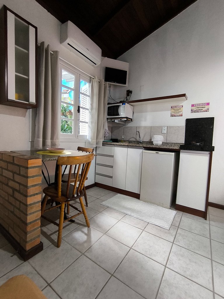 Delicinha do Mar na Praia de Bombas - Loft 03