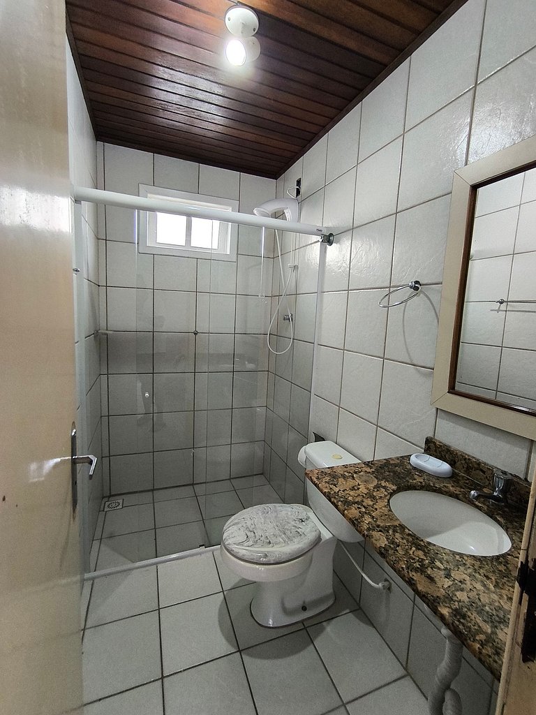 Pedacinho do Mar na Praia de Bombas - Loft 07