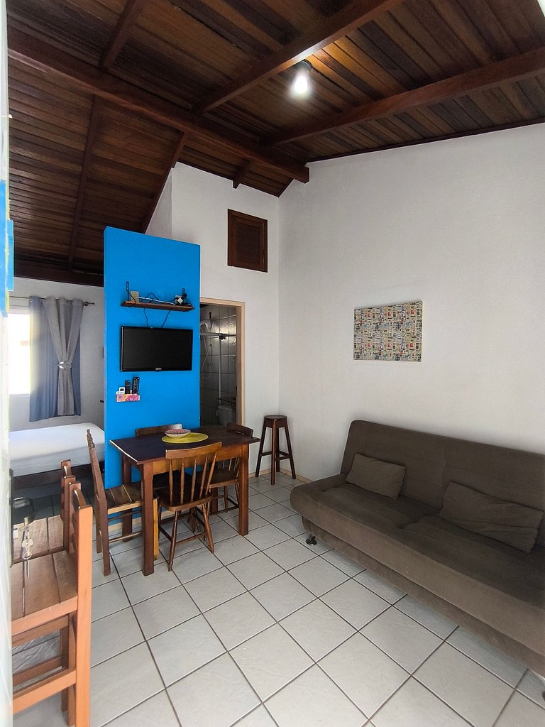 Pedacinho do Mar na Praia de Bombas - Loft 07