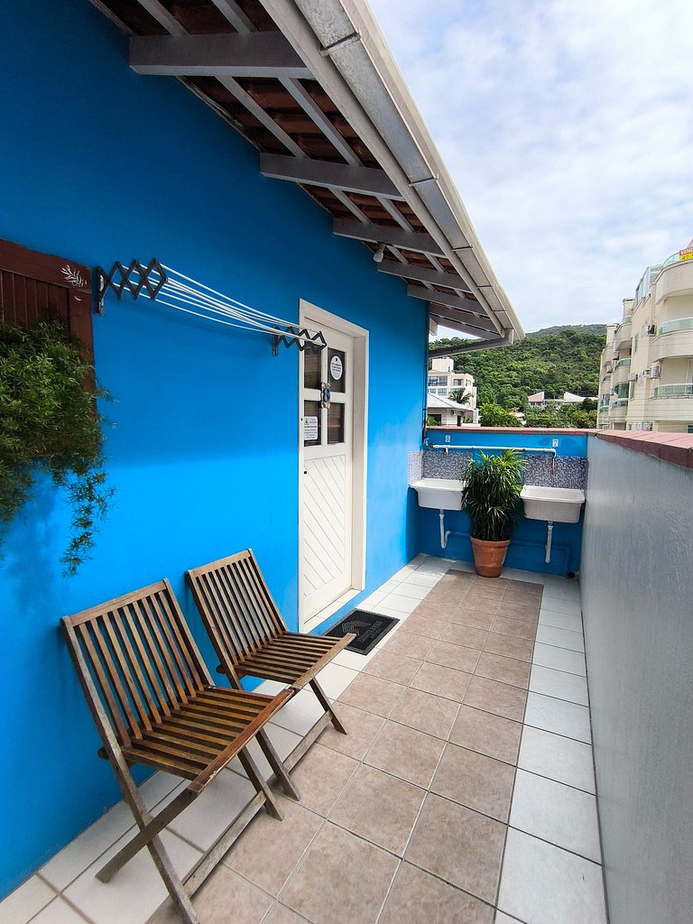 Pedacinho do Mar na Praia de Bombas - Loft 08