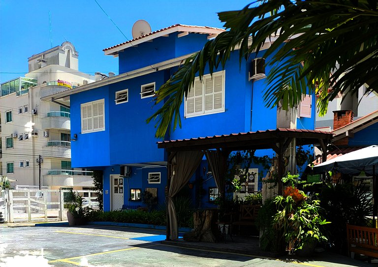 Pedacinho do Mar na Praia de Bombas - Loft 05